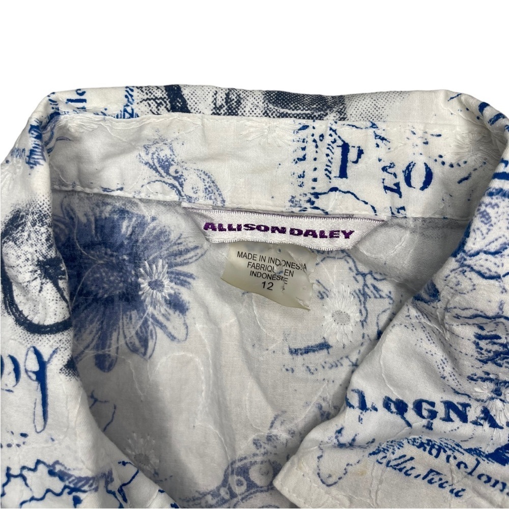 Allison Daley Button Down Blouse - Picture 2 of 5